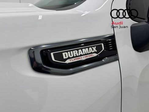 Used 2022 GMC Sierra 1500 AT4 w/ AT4 Premium Package image 7