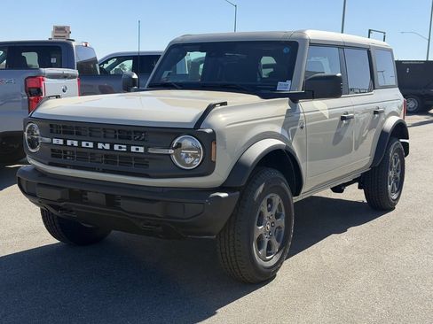 New 2026 Ford Bronco Big Bend AWD/4WD image 4