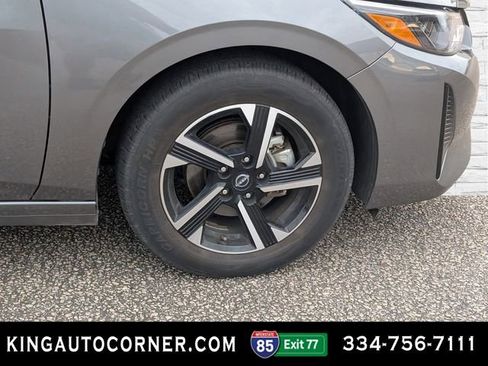 Used 2024 Nissan Sentra SV image 6