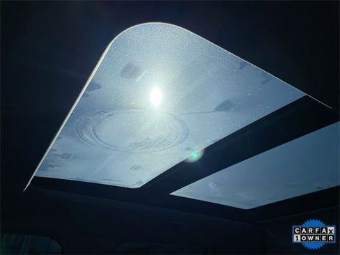 Used 2022 Ford Explorer Limited w/ Equipment Group 301A image 23