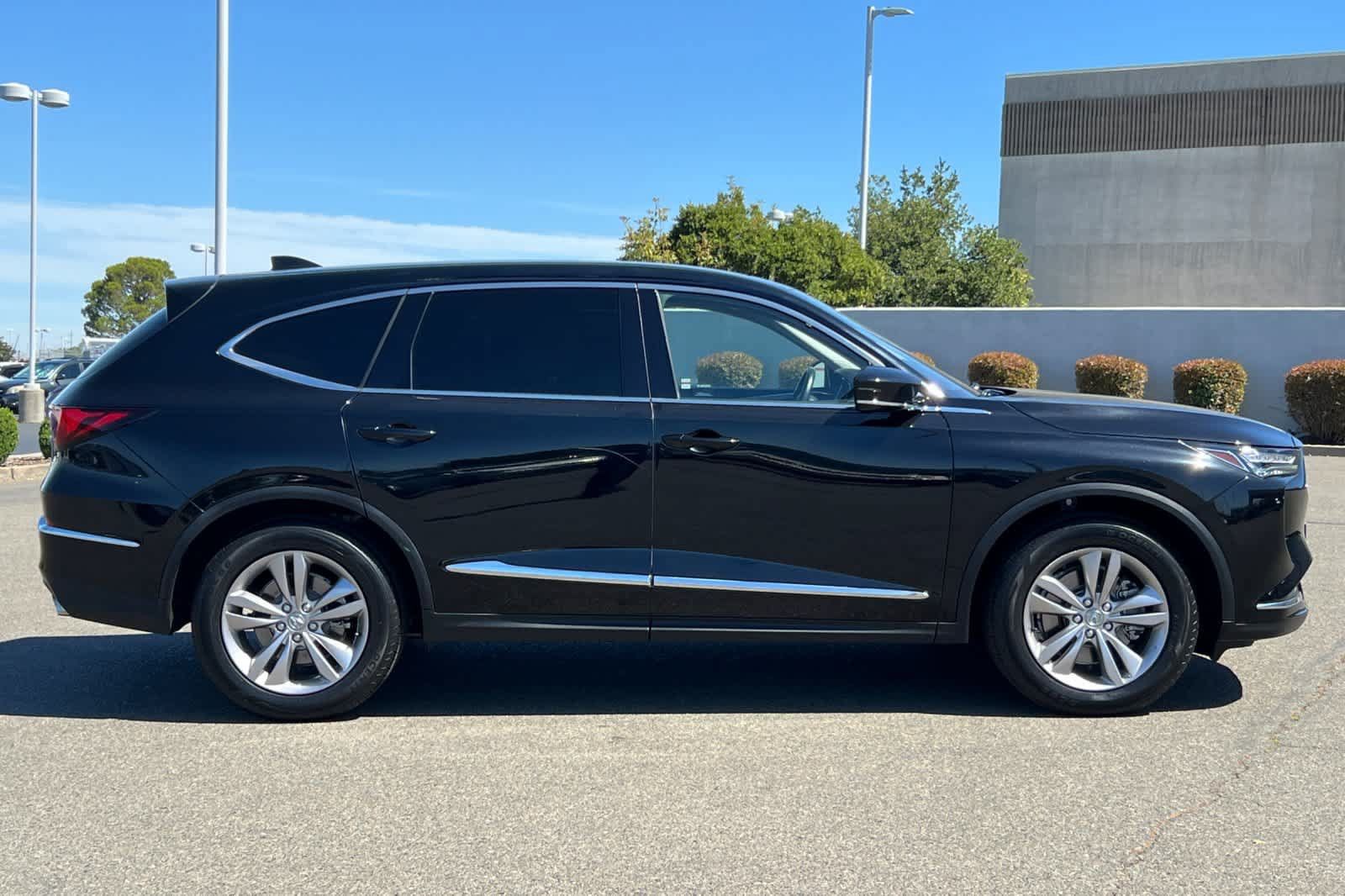 Used 2024 Acura MDX FWD image 6