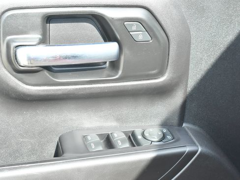Used 2021 Chevrolet Silverado 1500 Custom RWD image 11
