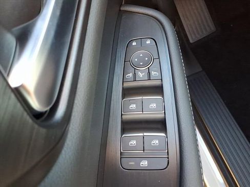 New 2026 Nissan Armada SL image 15