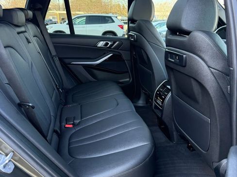 Used 2020 BMW X5 xDrive40i w/ Premium Package image 17