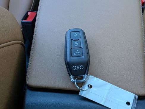 Used 2025 Audi A5 2.0T Premium w/ Convenience Package image 38