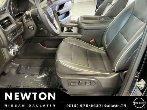 Used 2021 GMC Yukon SLT w/ SLT Premium Package AWD/4WD image 14