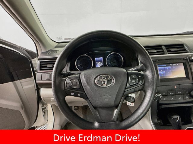 Certified 2017 Toyota Camry LE FWD image 11
