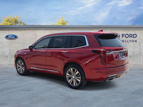 Used 2021 Cadillac XT6 Premium Luxury FWD image 6