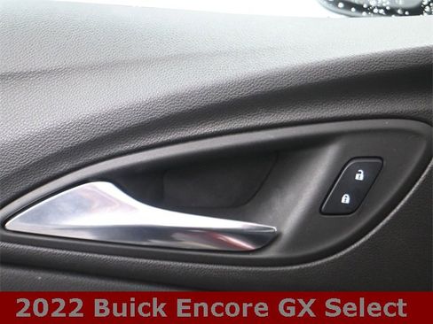 Used 2022 Buick Encore GX Select w/ Sport Touring Package image 13
