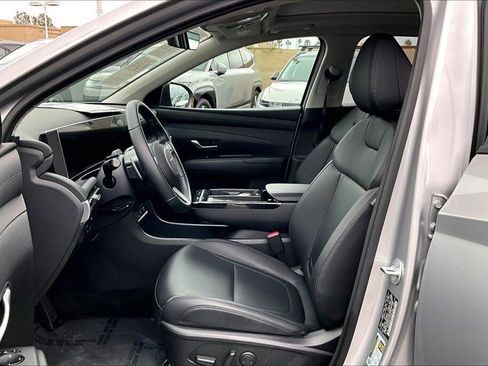 Certified 2025 Hyundai Tucson SEL image 14