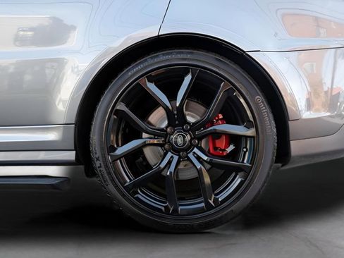 Used 2021 Land Rover Range Rover Sport SVR Carbon Edition image 8