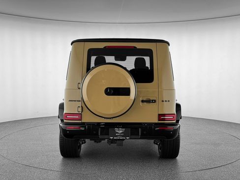 Used 2025 Mercedes-Benz G 63 AMG AMG G 63 image 4