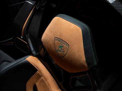 Used 2021 Lamborghini Sian Roadster image 55