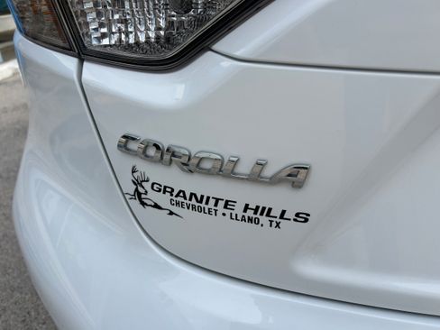 Used 2024 Toyota Corolla LE image 8