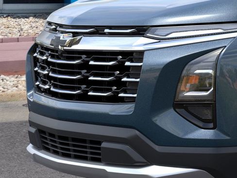 New 2026 Chevrolet Equinox LT w/ Convenience Package II image 17