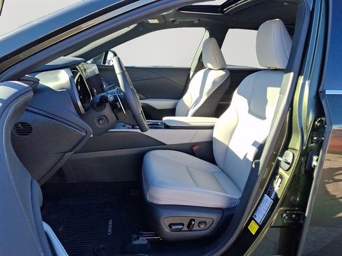 Used 2025 Lexus RX 350 Premium w/ Accessory Package image 13