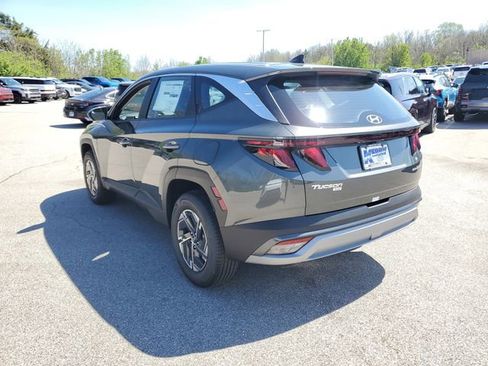 New 2026 Hyundai Tucson Blue SE AWD/4WD image 3