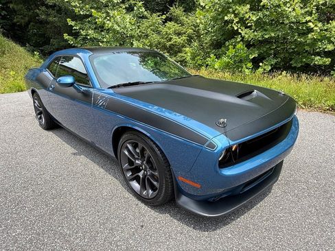 Used 2023 Dodge Challenger R/T w/ T/A Package RWD image 4