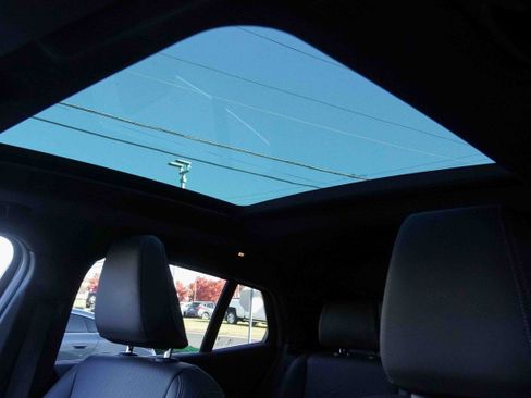 Certified 2025 BMW X2 xDrive28i w/ Premium Package image 14