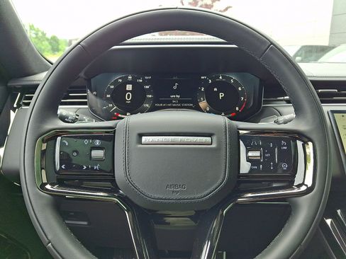New 2026 Land Rover Range Rover Sport Autobiography AWD/4WD image 17