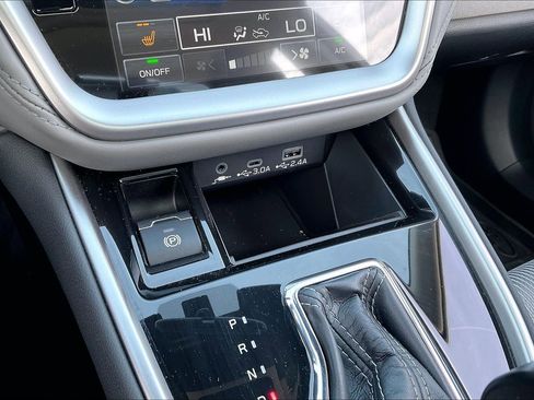 Used 2025 Subaru Legacy Premium image 25