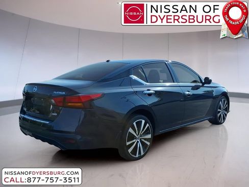 Used 2021 Nissan Altima 2.5 Platinum AWD/4WD image 3