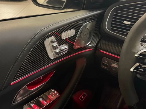 Used 2024 Mercedes-Benz GLS 63 AMG 4MATIC image 28