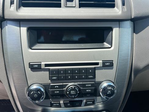 Used 2012 Ford Fusion S FWD image 21