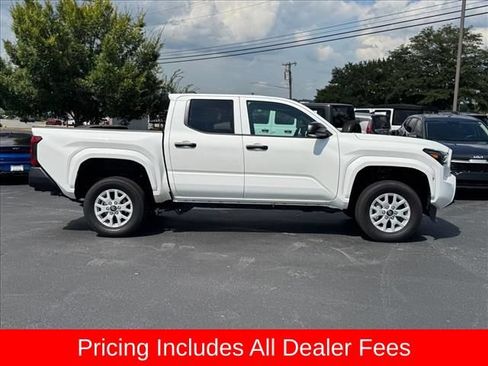 Used 2025 Toyota Tacoma SR RWD image 2