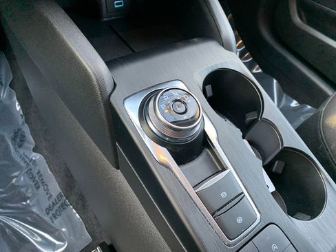 Used 2023 Ford Escape Active image 24