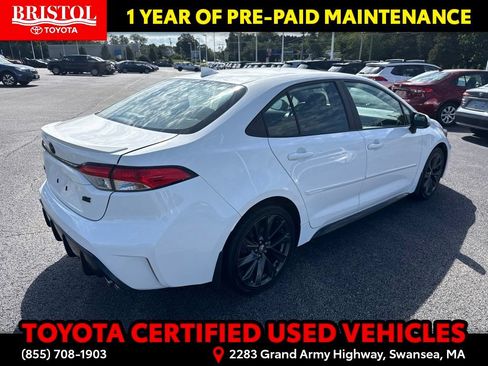 Certified 2024 Toyota Corolla SE w/ SE Premium Package FWD image 5