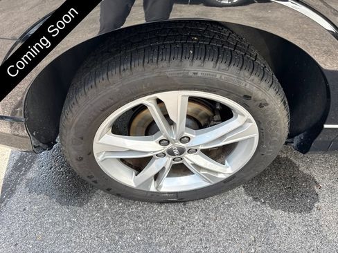 Used 2020 Audi Q3 2.0T Premium w/ Convenience Package AWD/4WD image 27