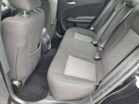 Used 2023 Dodge Charger SXT RWD image 21