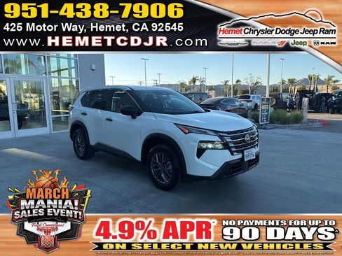 Used 2024 Nissan Rogue S image 1