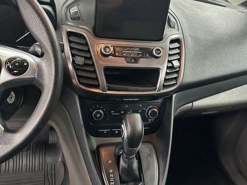 Used 2021 Ford Transit Connect XL FWD image 15