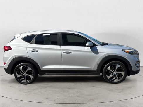 Used 2016 Hyundai Tucson Sport AWD/4WD image 4
