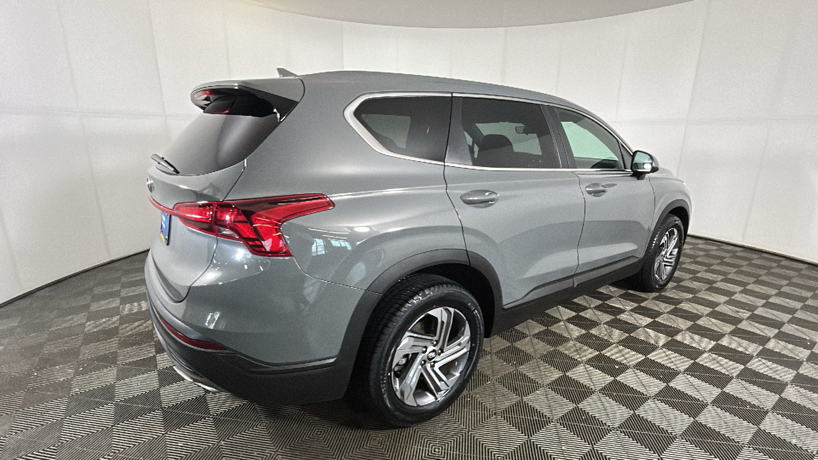 Certified 2023 Hyundai Santa Fe SE FWD image 3