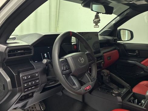 Used 2024 Toyota Tacoma TRD Pro image 11