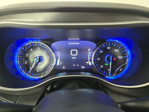 New 2026 Chrysler Pacifica Select FWD image 20