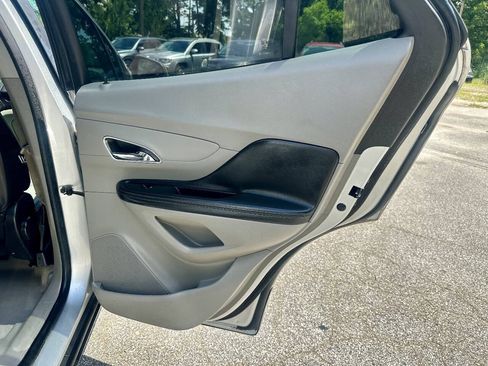 Used 2014 Buick Encore FWD image 15