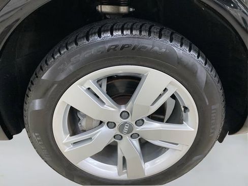 Used 2018 Audi Q5 2.0T Premium Plus w/ Premium Plus Package image 16