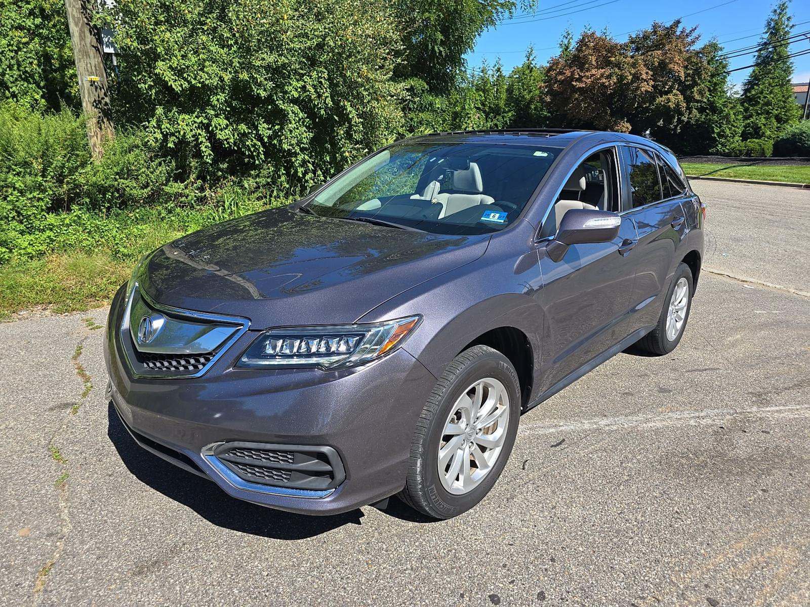 Used 2018 Acura RDX w/ Technology Package AWD/4WD image 1