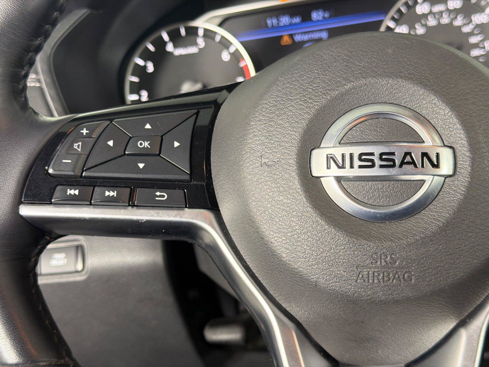 Used 2020 Nissan Altima 2.5 SV FWD image 28