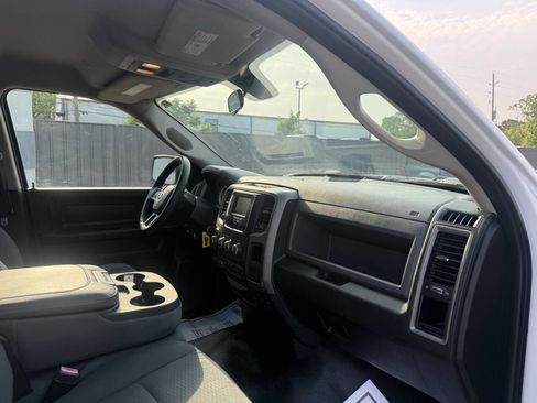 Used 2017 RAM 1500 Tradesman w/ Popular Equipment Group RWD image 9