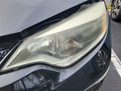 Used 2014 Toyota Corolla S image 11