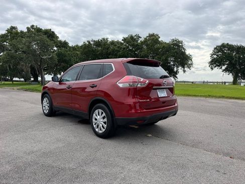 Used 2016 Nissan Rogue S FWD image 3