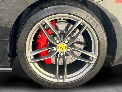 Used 2019 Ferrari 488 GTB image 37