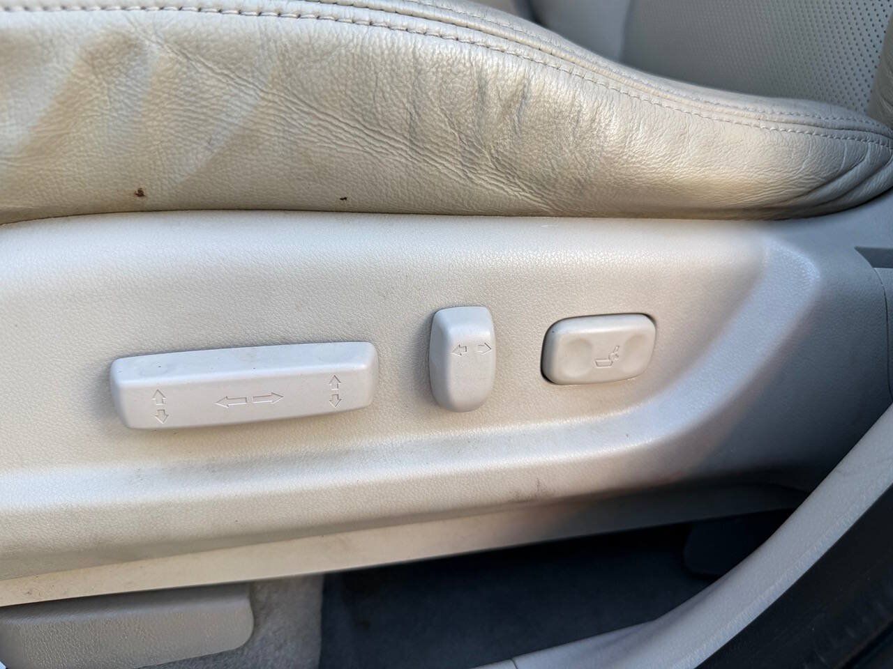 Used 2010 Acura RDX 2WD image 16