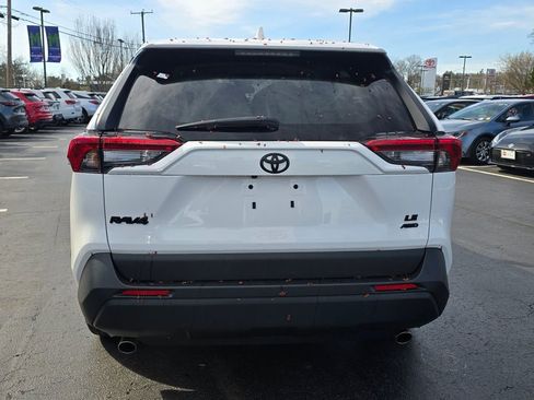 Used 2023 Toyota RAV4 LE image 7