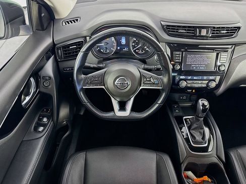 Used 2021 Nissan Rogue Sport SL image 23